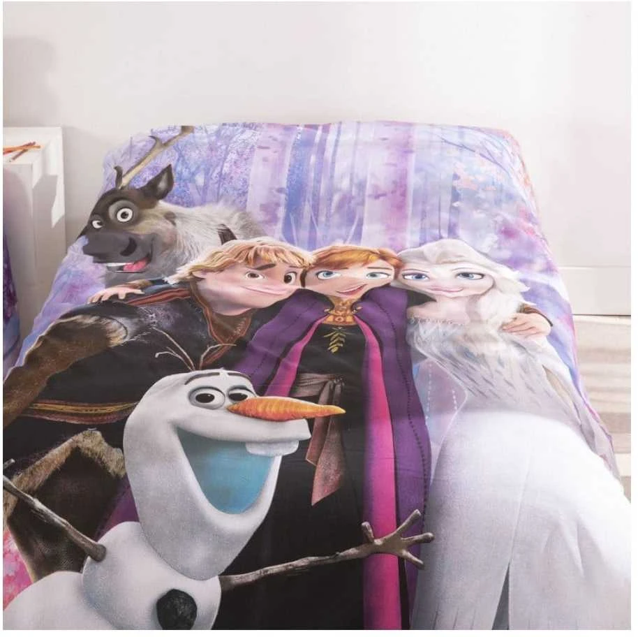 „Disney“ „Ledo šalies“ magiškos komandos patalynės komplektas 140–200 cm, 65 x 65 cm