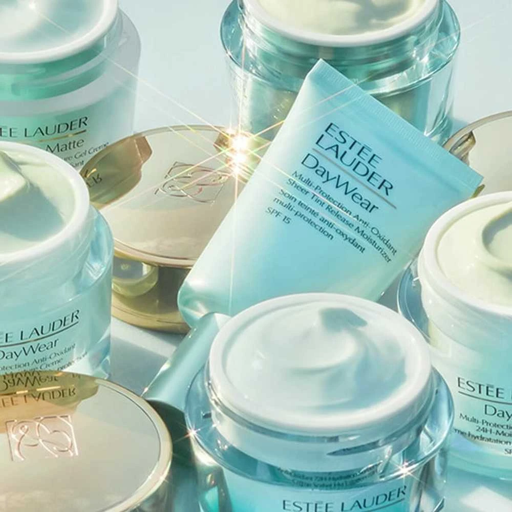 Estée Lauder Daywear Crema De Día Con Color Spf15, 30 ml