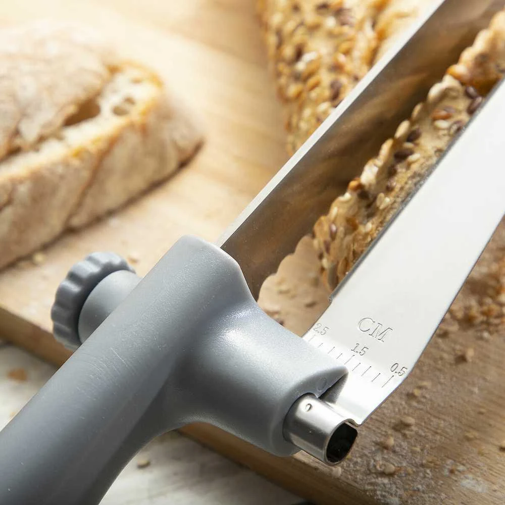 „InnovaGoods“ duonos peilis su „InnovaGoods Kutway“ reguliuojamu pjaustymo vadovu