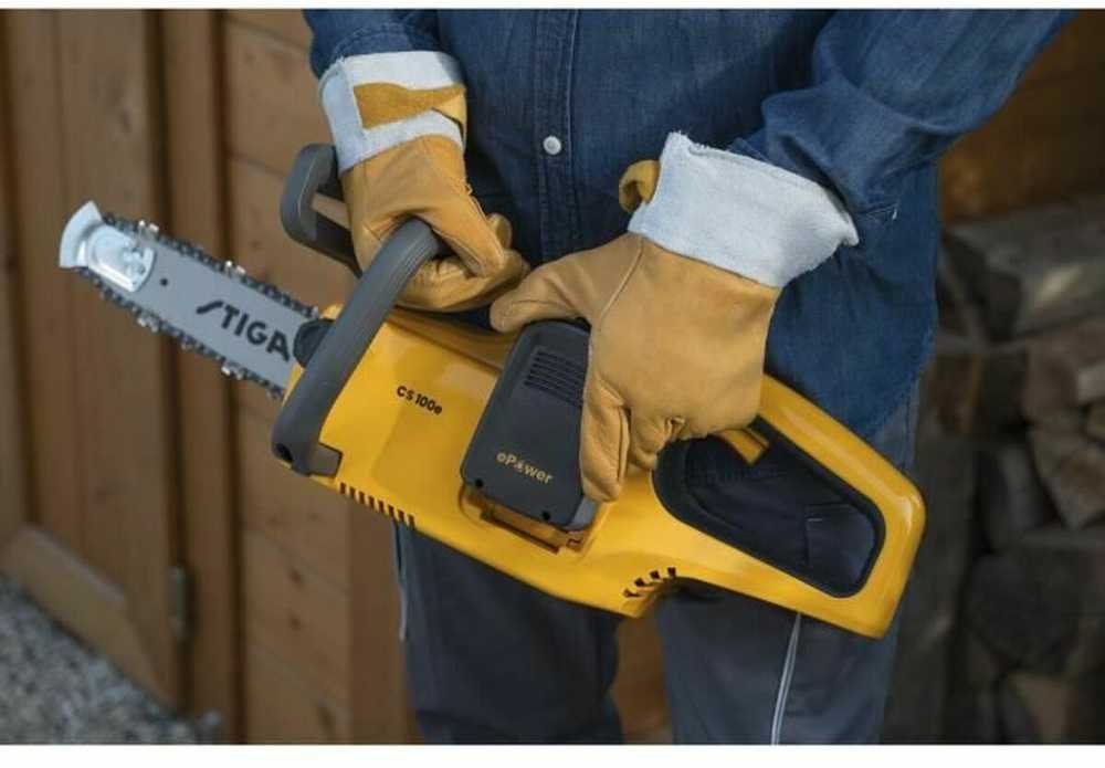 Grandininis pjūklas Stiga CS 100e Kit; 20 V; 25 cm; 1x4,0 Ah akum.