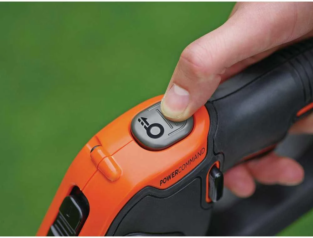 Black & Decker Juodas & Decker Akumuliatorinė žoliapjovė STC1820ESTC1820EPC 18 V 2 Ah 28 cm, Juodas & Decker