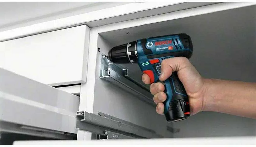 Bosch Akumuliatorinis suktuvas GSR 12V-15 2x2.0Ah Akumuliatorinis Suktuvas