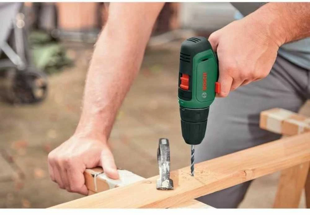 Bosch EasyDrill 1200 (1x1,5 akumuliatorius) Akumuliatorinis dviejų greičių gręžtuvas - suktuvas