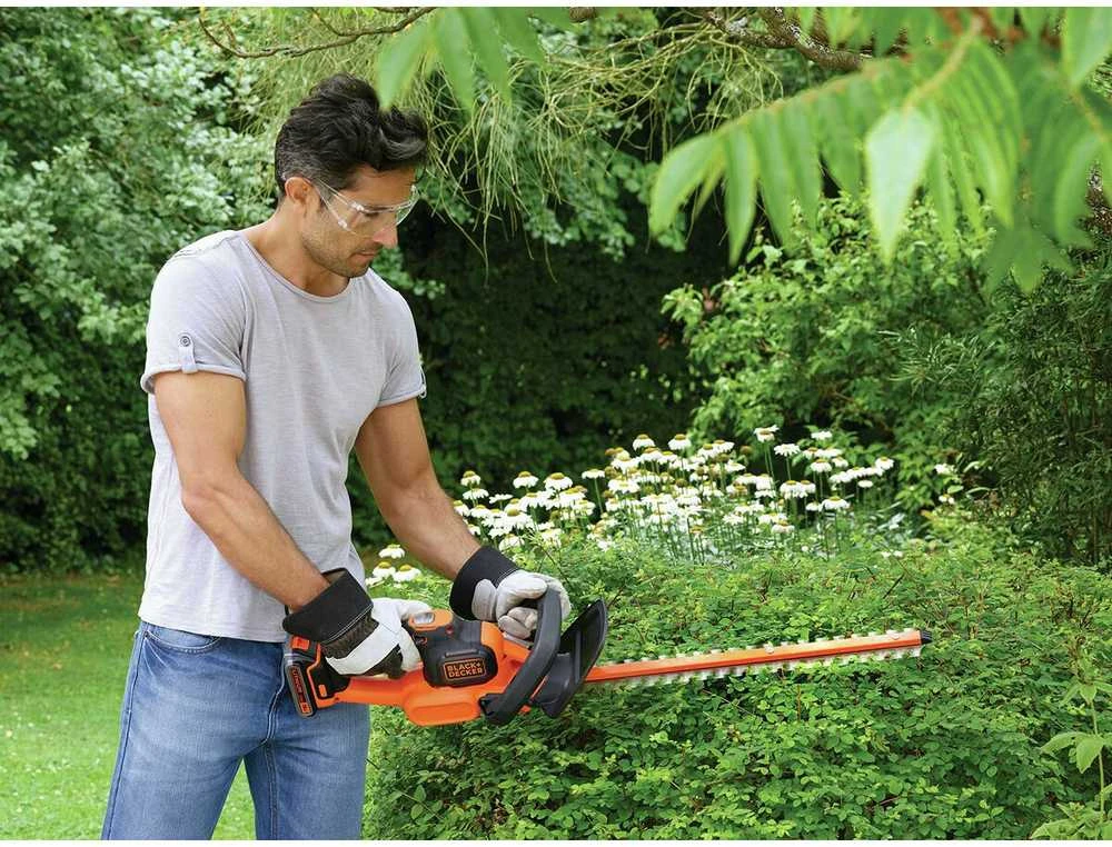 Black & Decker Juodas & Decker Akumuliatorinės gyvatvorių žirklės GTC18452PC 18V 2Ah 45 cm, Juodas & Decker