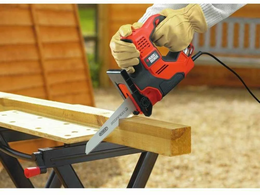 Black & Decker Juodas+DECKER tiesinis pjūklas 500W /RS890K