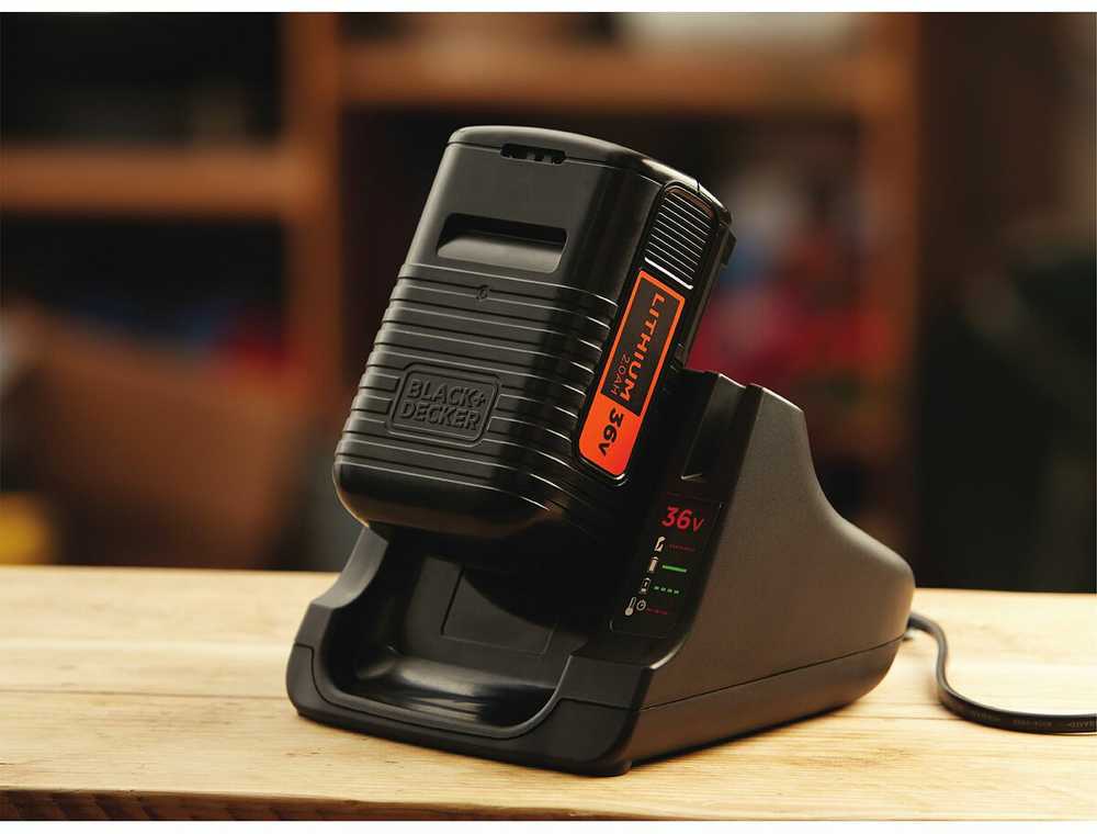 Black & Decker Akumuliatorius 36V 2,0 Ah Li-ion, Juodas & Decker