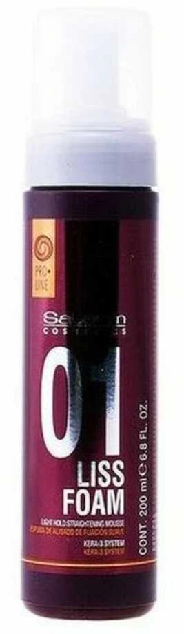 Salerm Cosmetics Liss Foam Light Hold Straightening Mousse tiesinančios putos plaukams 200ml