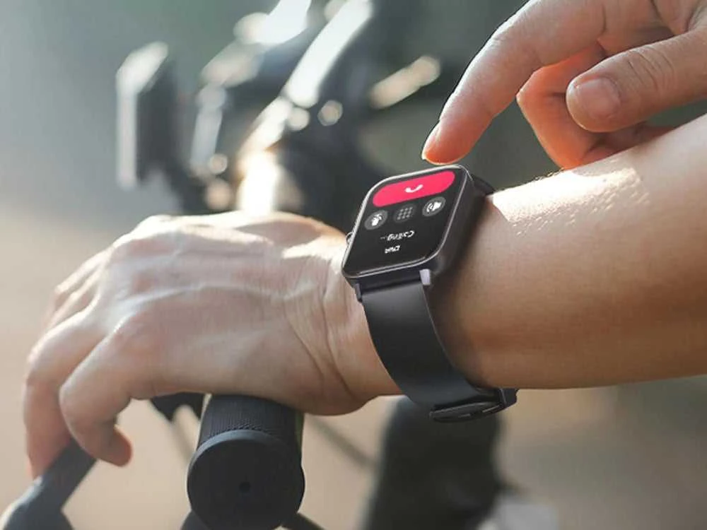 Išmanusis laikrodis moterims, vyrams, guminis dirželis, sportui, „Bluetooth“ skambučiams