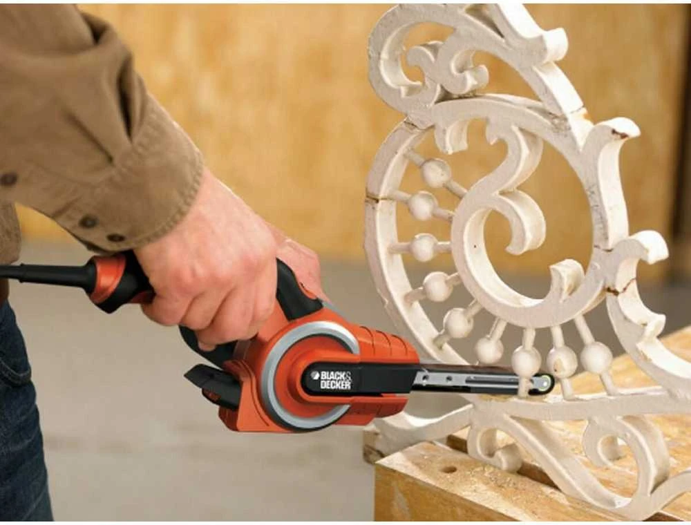 Juostinis šlifuoklis Black & Decker KA902EK