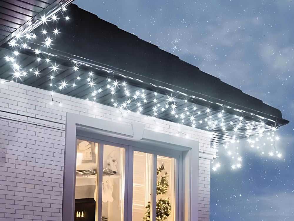 Girlianda 300 LED šaltai balta, IP44