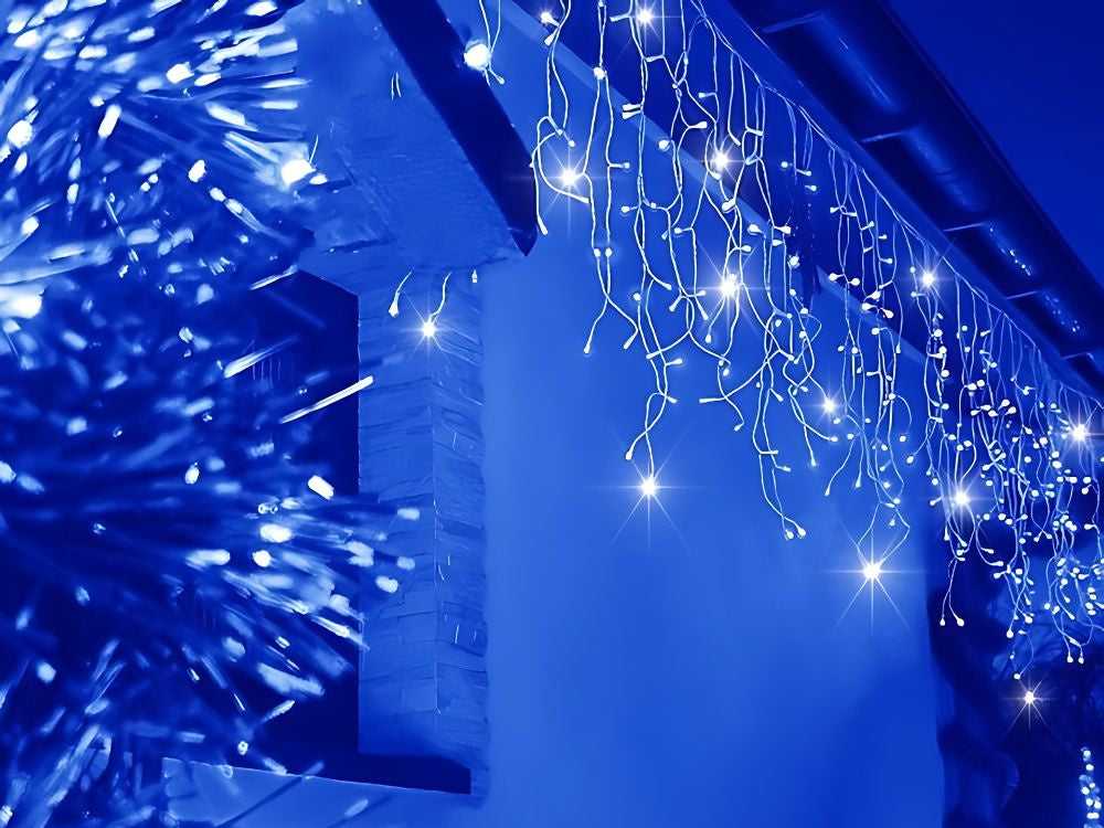 Girlianda 300 LED šaltai balta, IP44