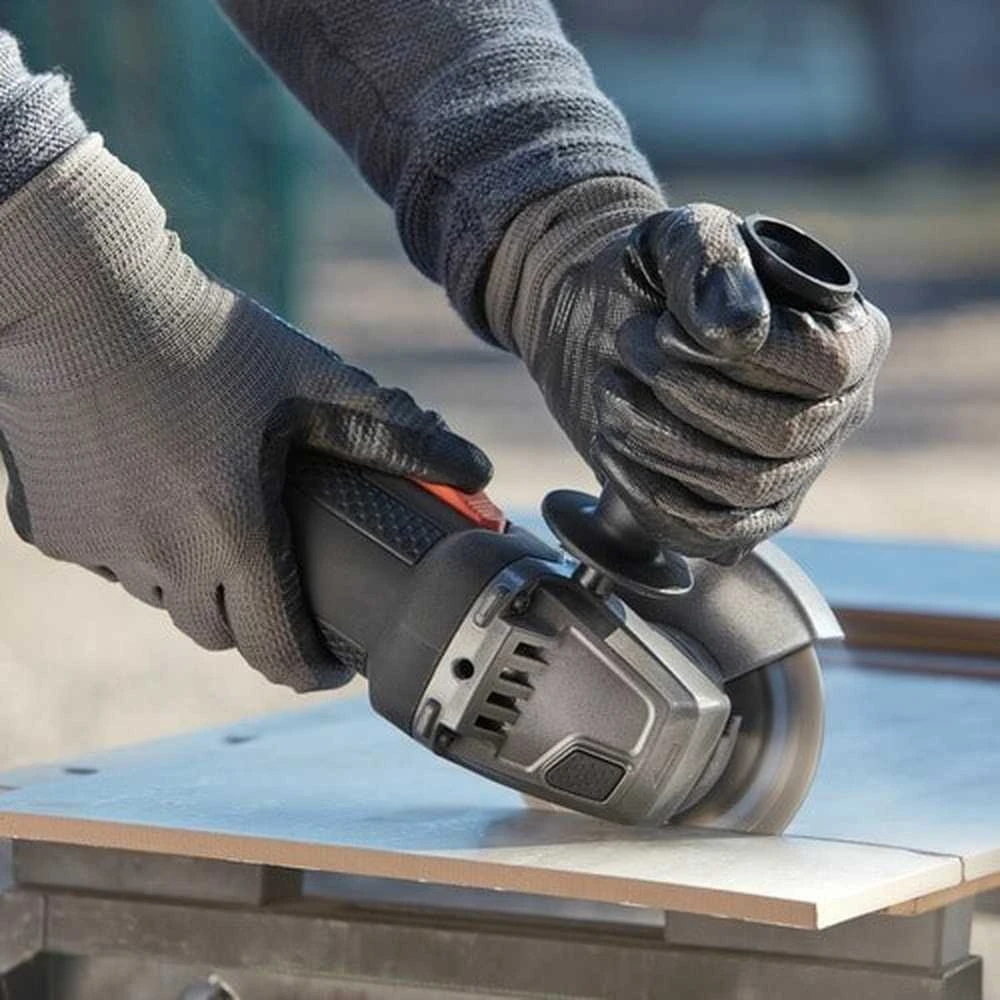 Black & Decker kampinis šlifuoklis BEG220 (900W, 125 mm)