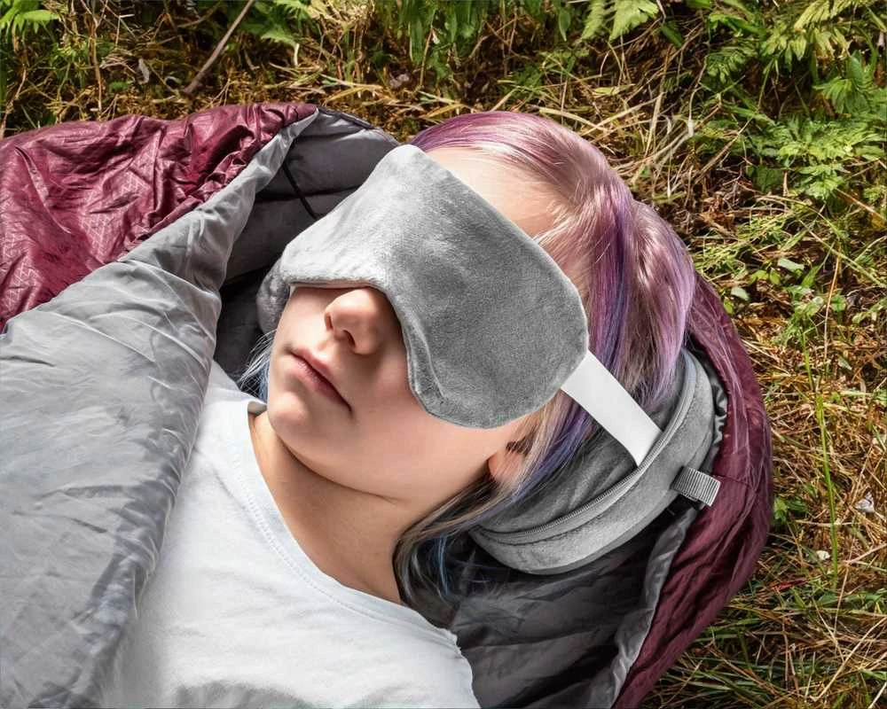 Kelioninė pagalvė su akių kauke CAT