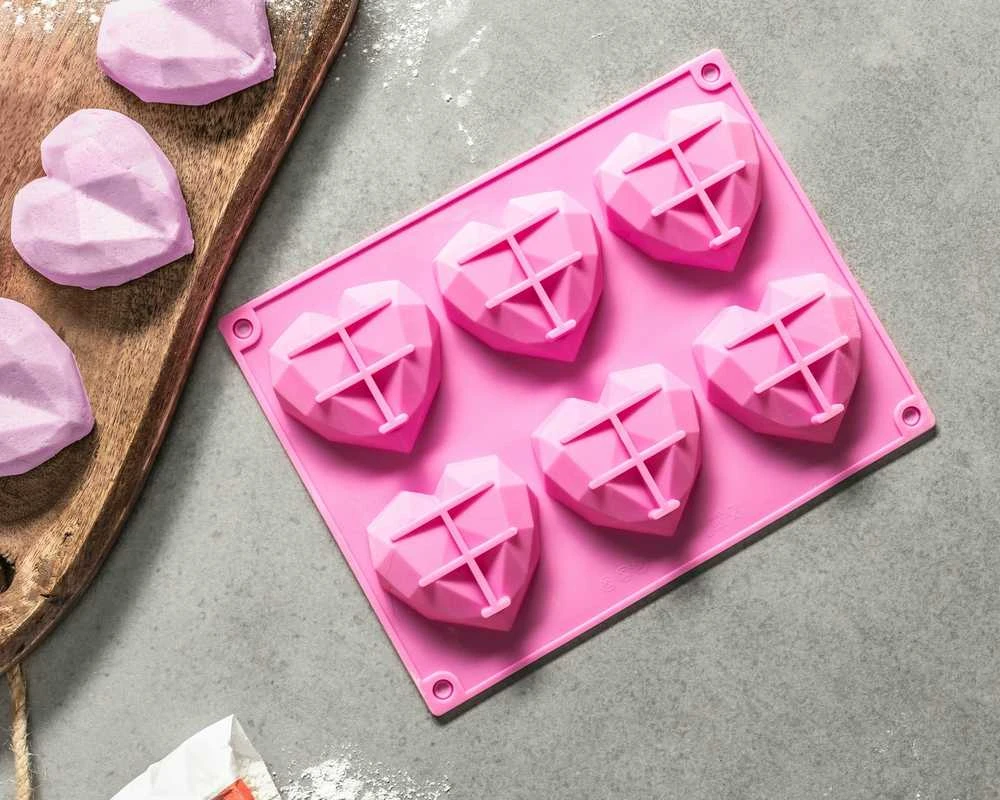 Kepame keksiukus formelėse 3D ŠIRDELĖ