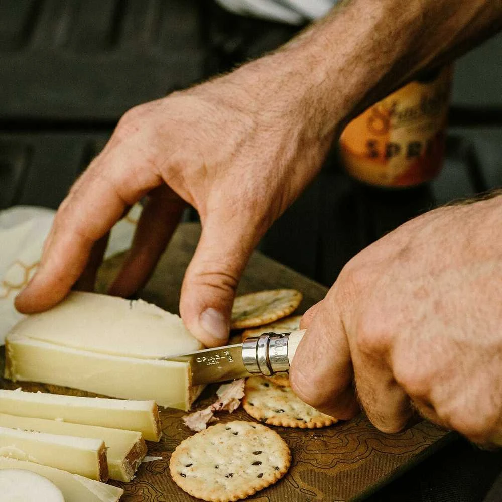 Peilis Opinel Nr.6 buko rankena ir nerūdijančio plieno ašmenimis