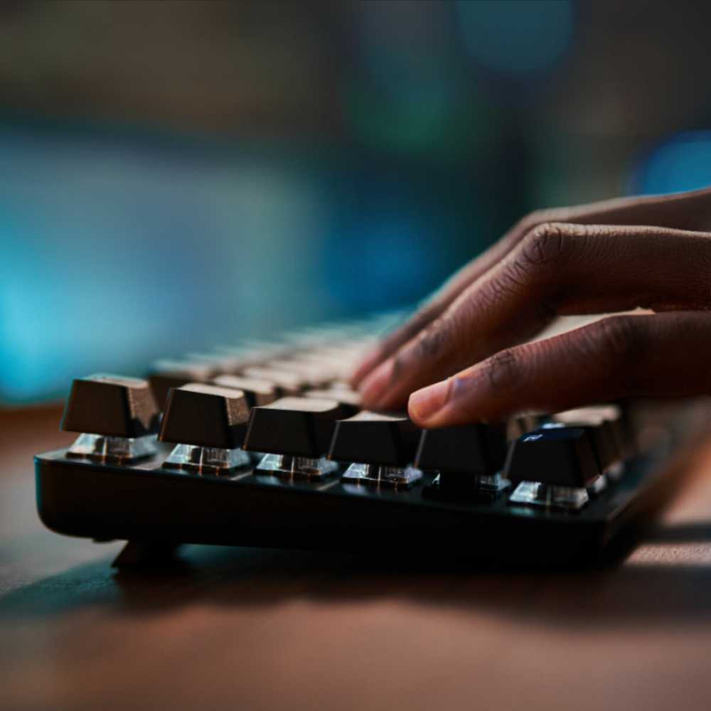 Klaviatūra Logitech G413 SE - Juodas - CH - CENTRAL -