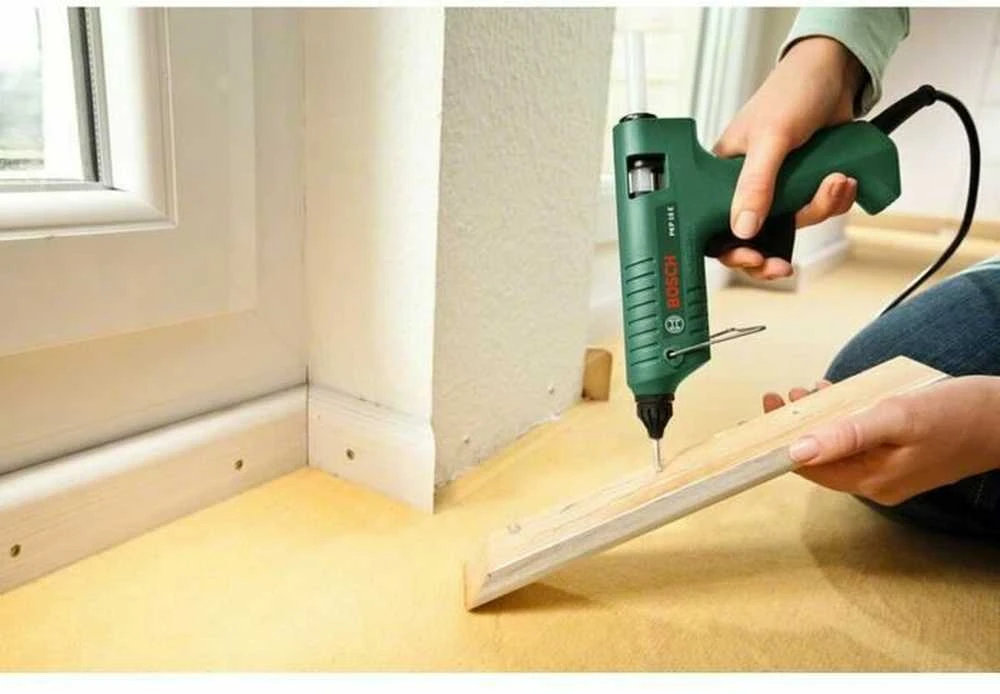 Klijų pistoletas  Bosch PKP 18 E