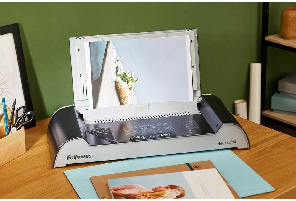 Fellowes Helios 30 A4