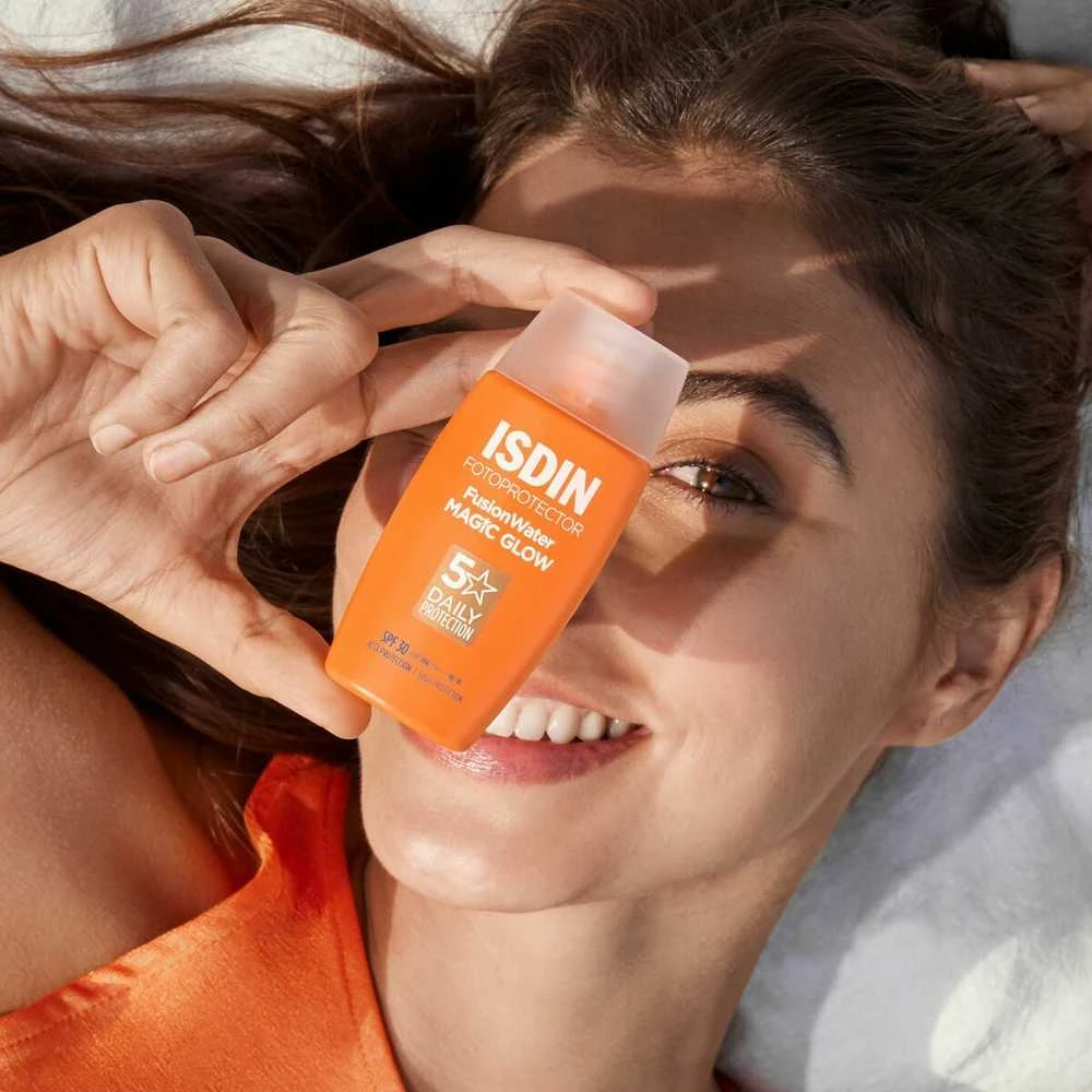 Isdin Photoprotector Vanduo Magic Glow Spf30, 50 ml