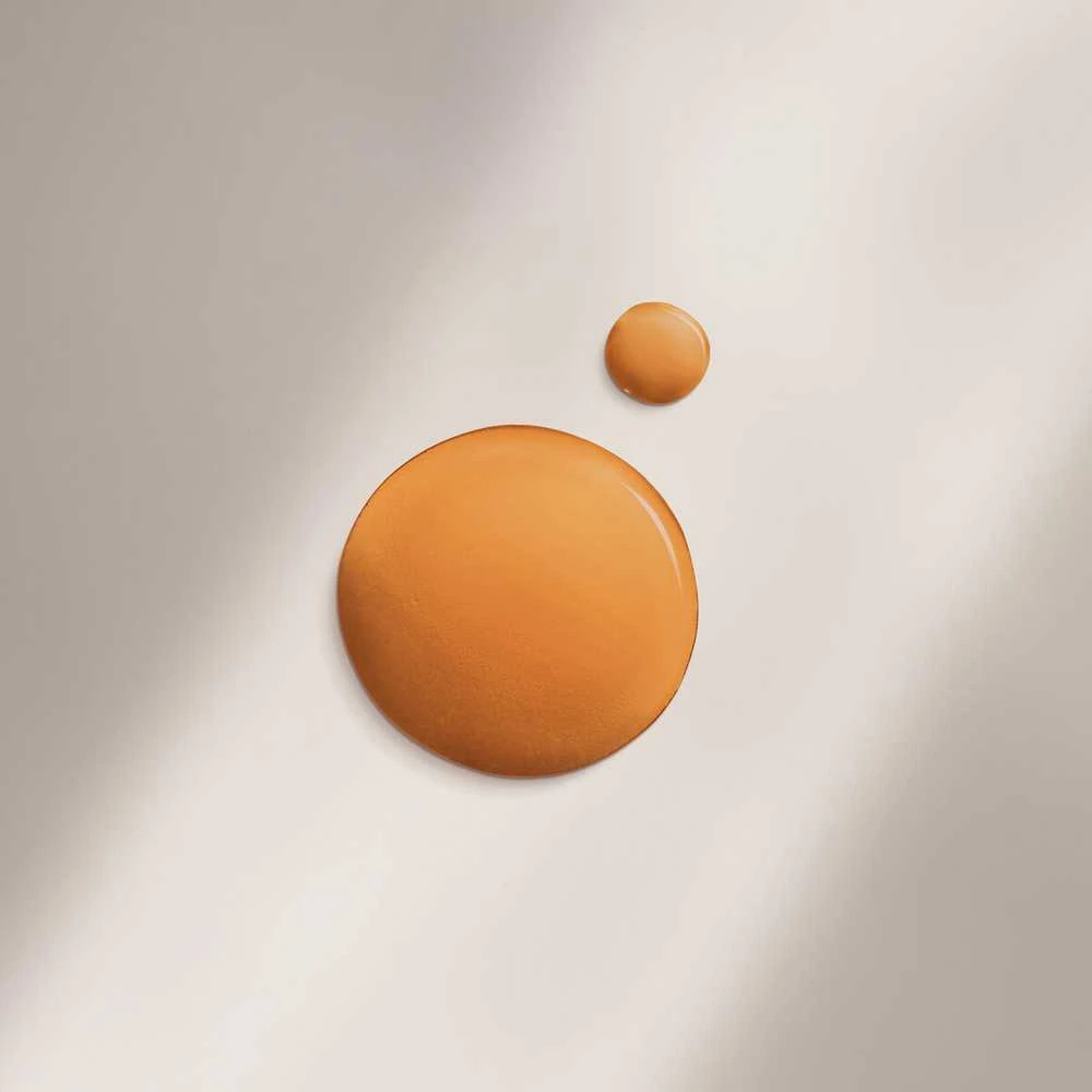 „Lancaster Sun Beauty Fast Tan Optimizer Satin Dry Oil“ – greito įdegio optimizatorius, pasižymintis dideliu SPF50 poveikiu, 150 ml