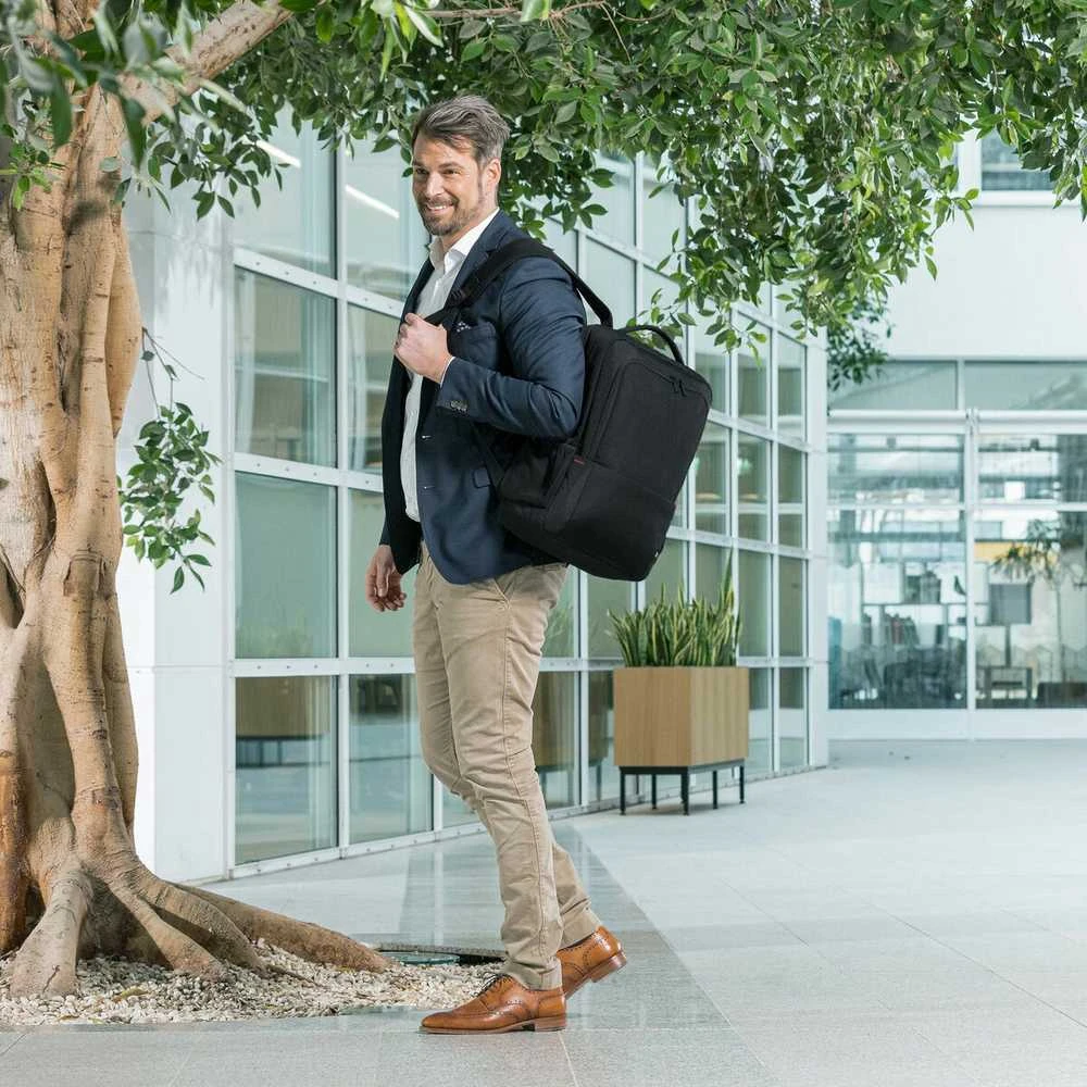 DICOTA Eco Backpack Plus BASE 13-15,6"