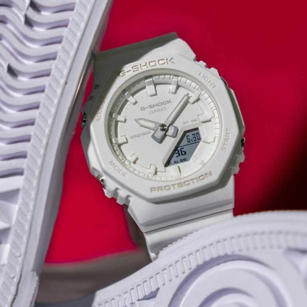 Laikrodis Casio G-SHOCK GMA-P2100-7AER