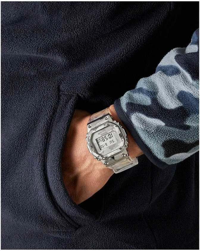 Laikrodis Casio G-SHOCK GM-5600SCM-1ER Skeleto kamufliažas