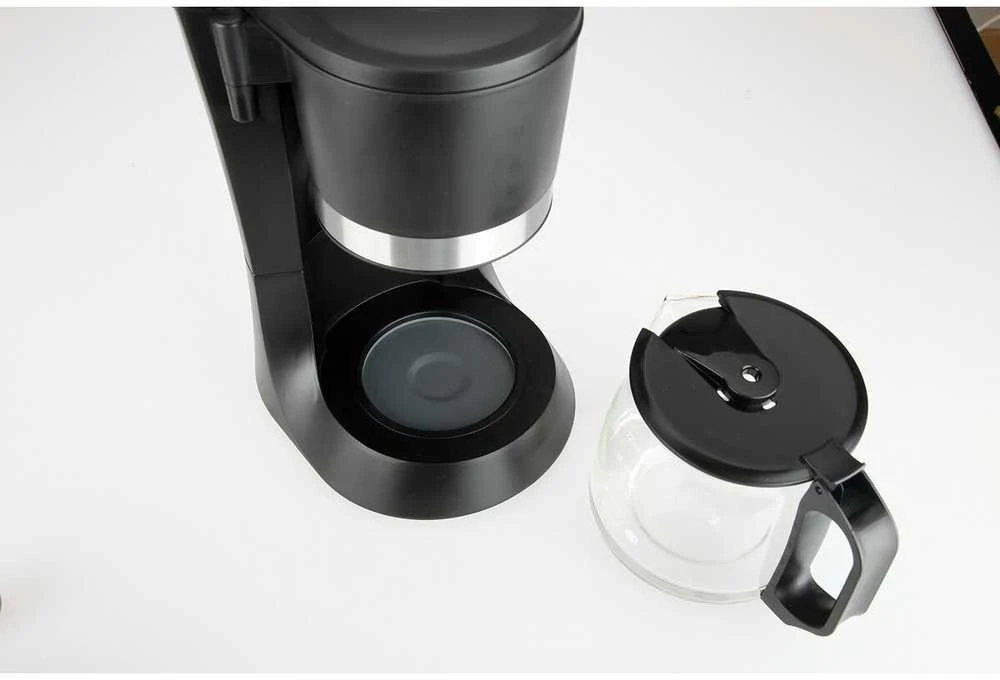 Jata Kavos aparatas - Smeg Superautomatinis 2-12 puodelių nuolatinis filtras raudonas