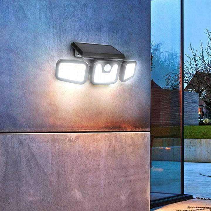 Lauko šviestuvas su saulės baterijomis ir judesio jutikliu, atsparus vandeniui, 100 LED