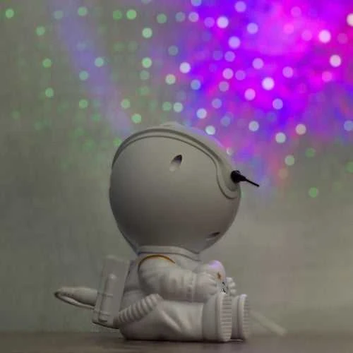 LED žvaigždžių projektorius – astronautas Izoksis