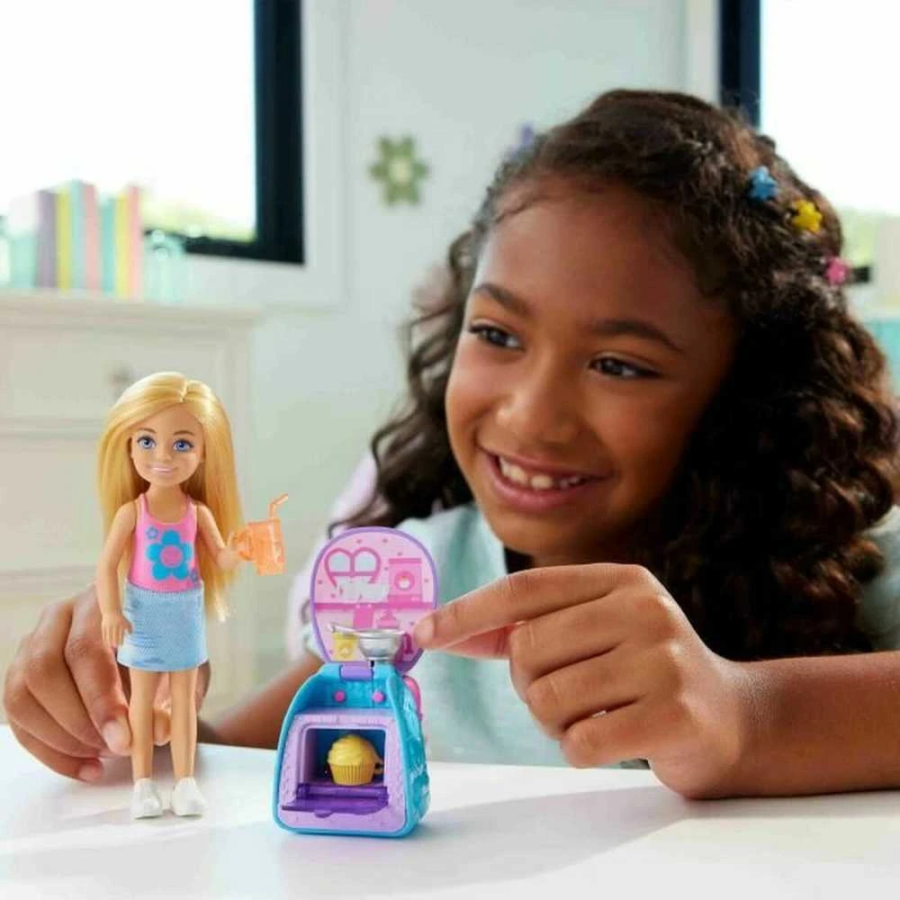 Mattel Lėlė Barbie Chelsea Kuprinė su kotkiem