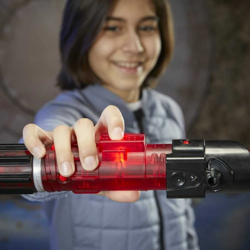 Hasbro Disney Žvaigždžių karai - Šviesos kardų kalvė - Darth Vader KC (F9971)