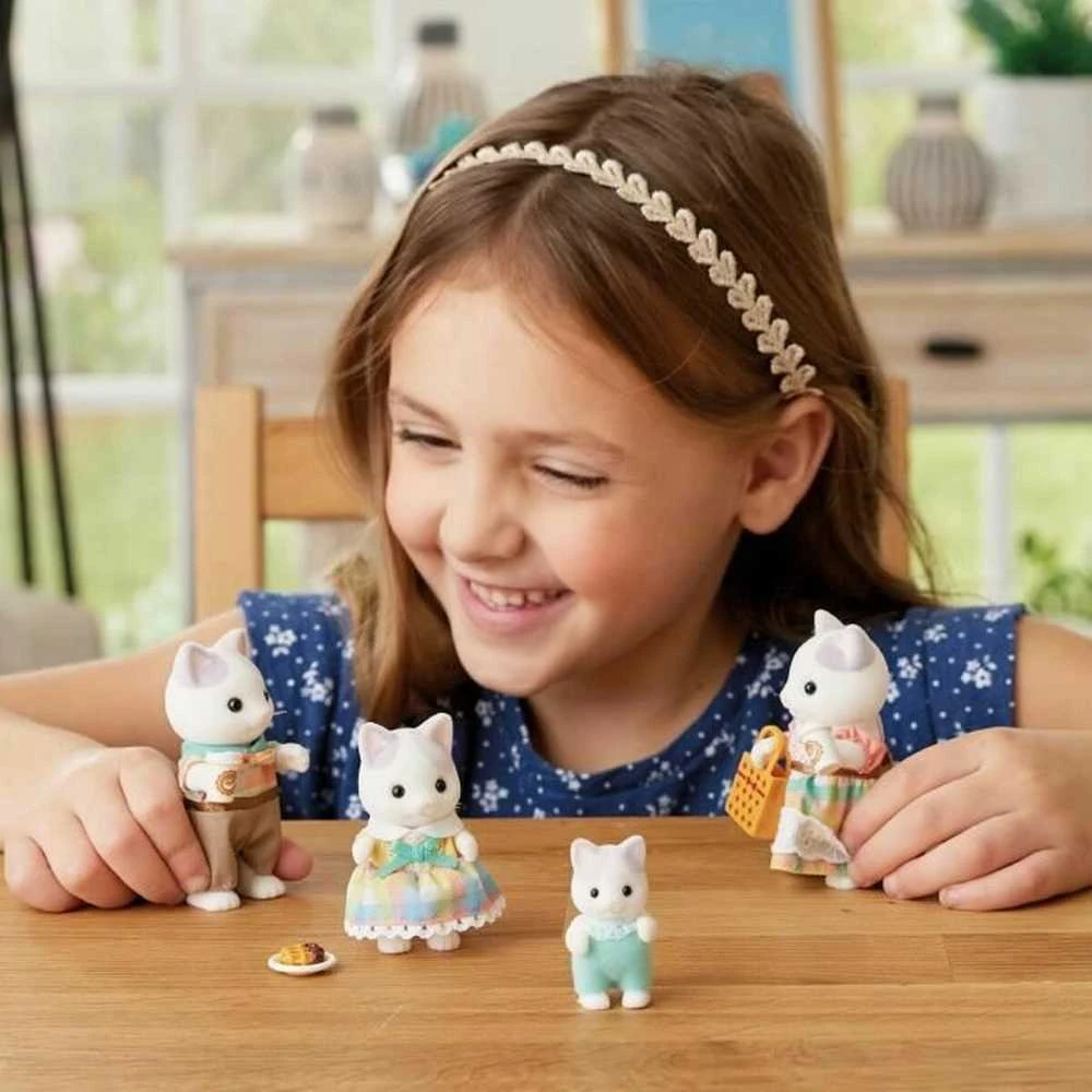 SYLVANIAN FAMILIES Latė kačiukų šeimynėlė