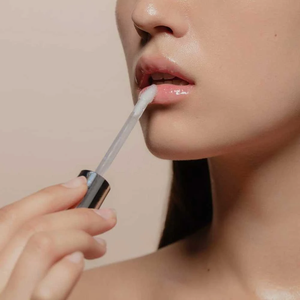 Moi 3D LIPS volumizing and regenerating lip plumper 5 ml