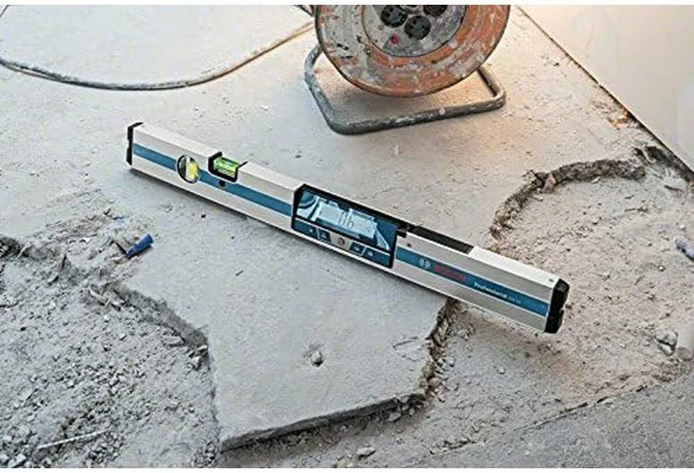 Bosch Skaitmeninis posvyrio matuoklis GIM 60 Prof.