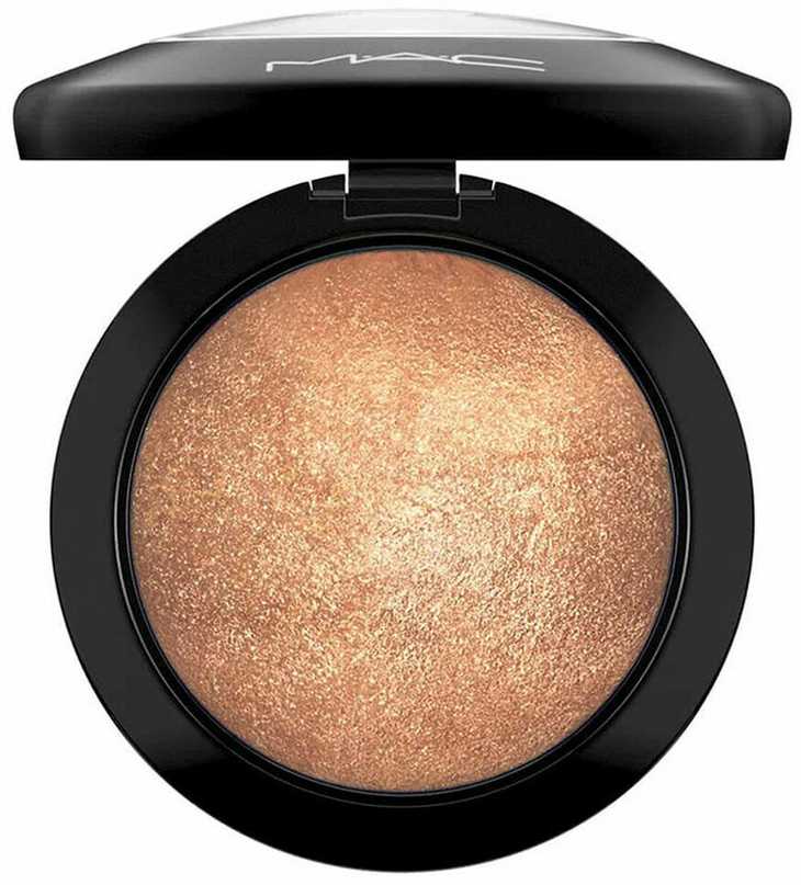 MAC Cosmetics Luxurious (Mineral Ize Skinfinish) 10 g, aukso indėlis