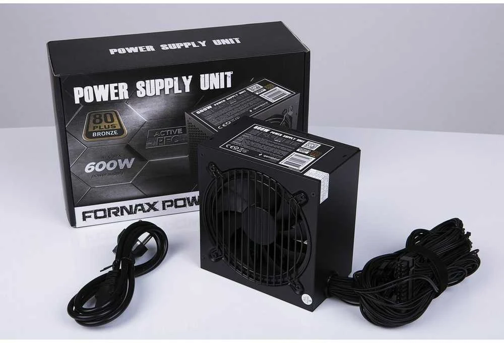 GEMBIRD maitinimo blokas 600W aktyvus PFC 12 cm ventiliatorius 80+ bronzos spalvos dėžutė
