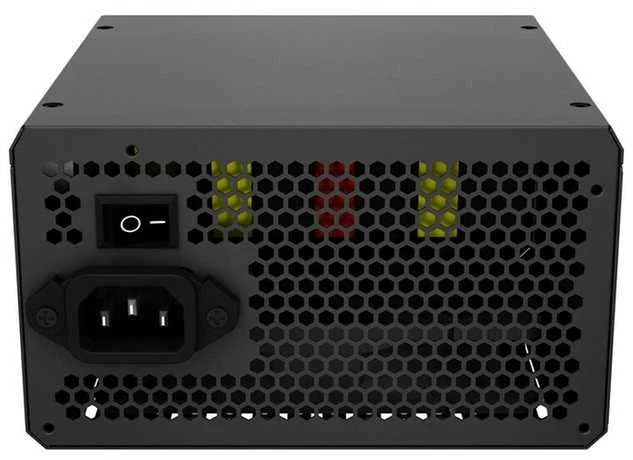 „Gembird CCC-PSUBRONZE-650W“ maitinimo blokas „Fornax Power 650W“ aktyvus PFC 12 cm ventiliatorius 80+bronzos spalvos dėžutėje