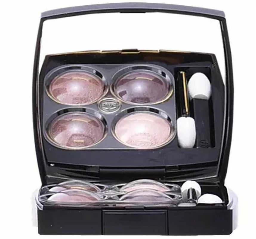 „Chanel Les 4 Ombres Multi Effect Quadra“ akių šešėliai #324 Blurry Mėlyna, 2 g
