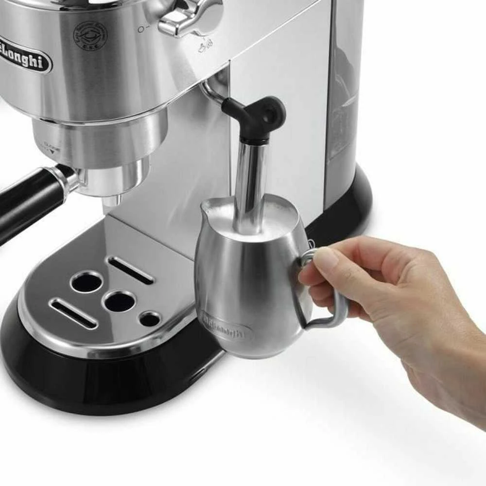 Kavos aparatas DeLonghi EC 685.M