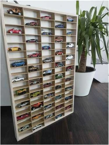 Medinis stovas automobiliams/spyruoklėms Kruzzel