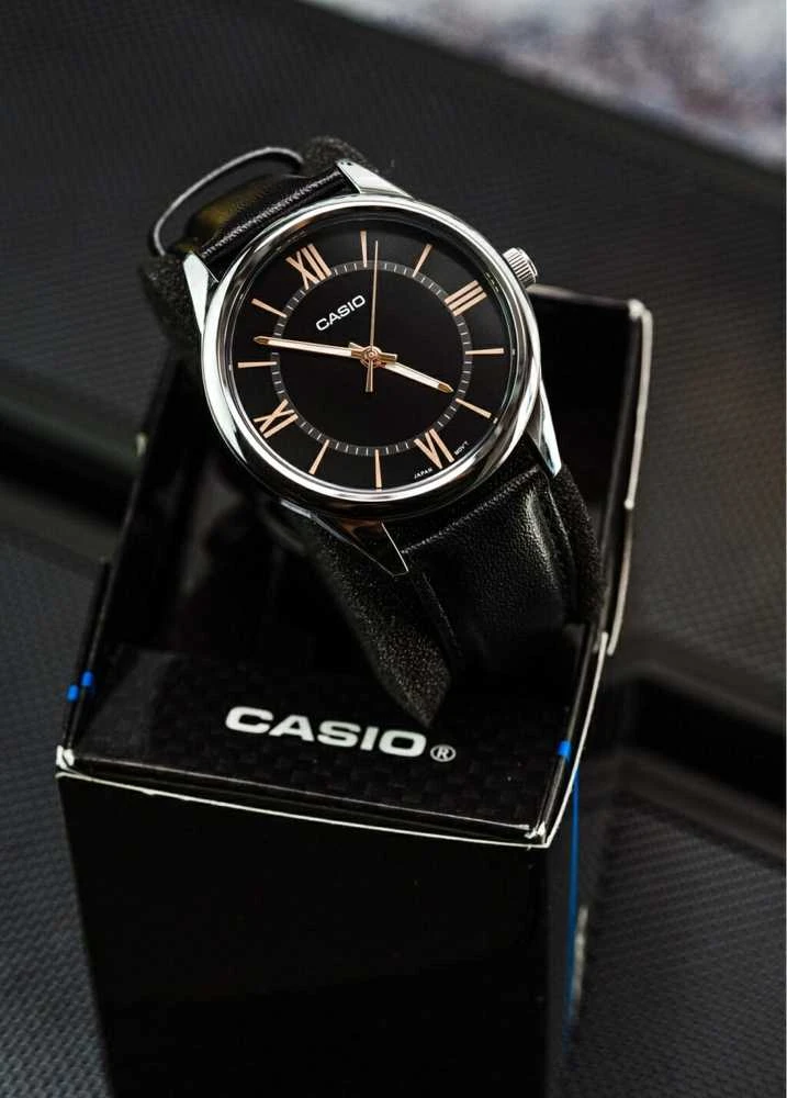 Moteriškas laikrodis MICHAEL KORS SAGE MK4818 + BOX