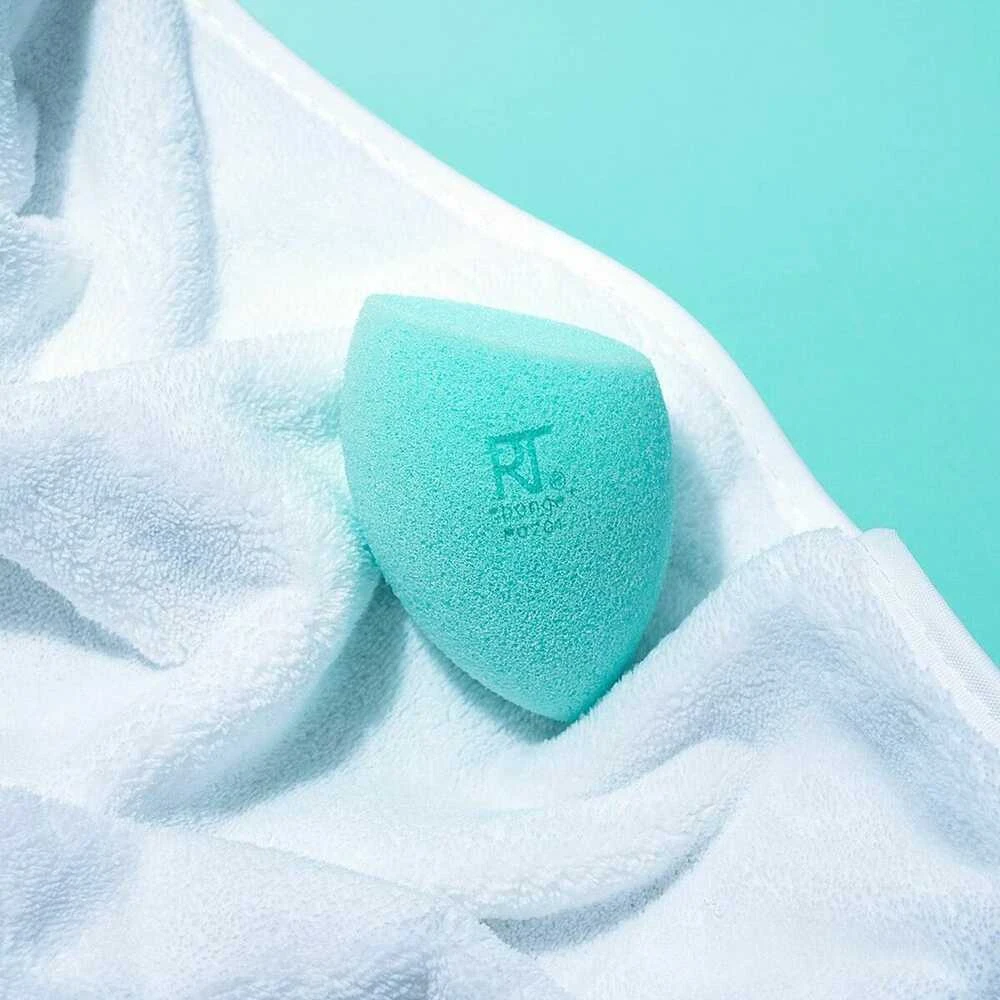 Real Techniques kempinėlė „Miracle Airblend“ 1 vnt.