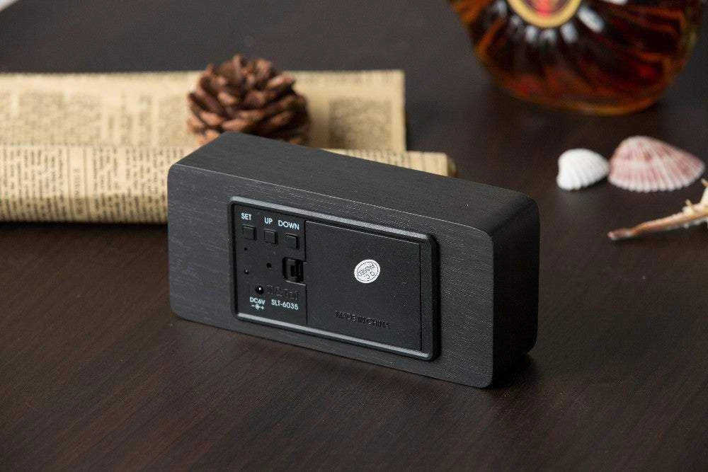 Elektroninis laikrodis su termometru ir higrometru, 15x7x4 cm