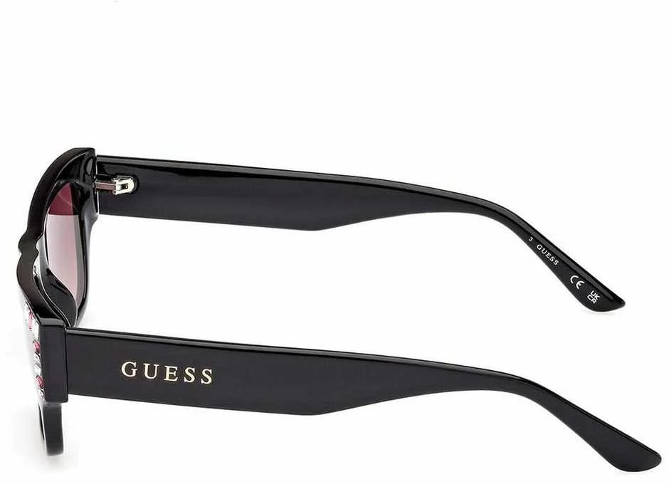 Guess GU7902 akiniai: šoninis vaizdas su logotipu
