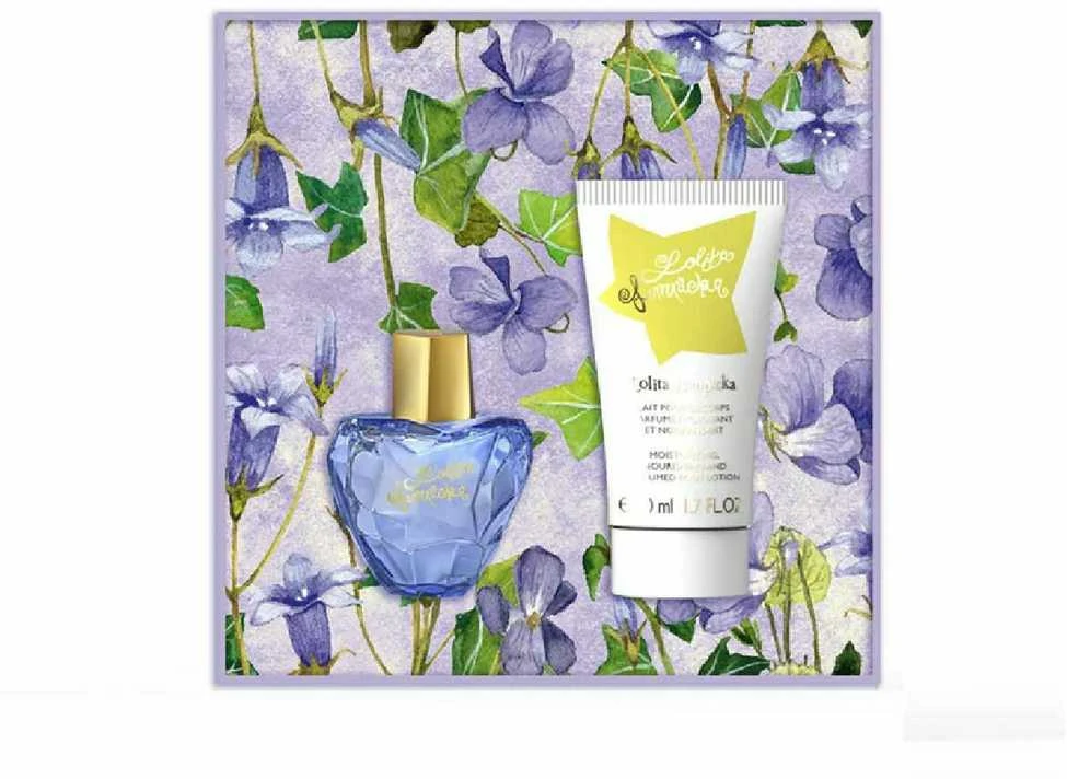 Rinkinys „Lolita Lempicka“: „Mon Premier Parfum“ kvepalai moterims, 100 ml + „Mon Premier Parfum“ drėkinamasis dušo želė visam kūnui, visiems odos tipams, 75 ml + „Mon Premier Parfum“ drėkinamasis kūno pienelis, 75 ml