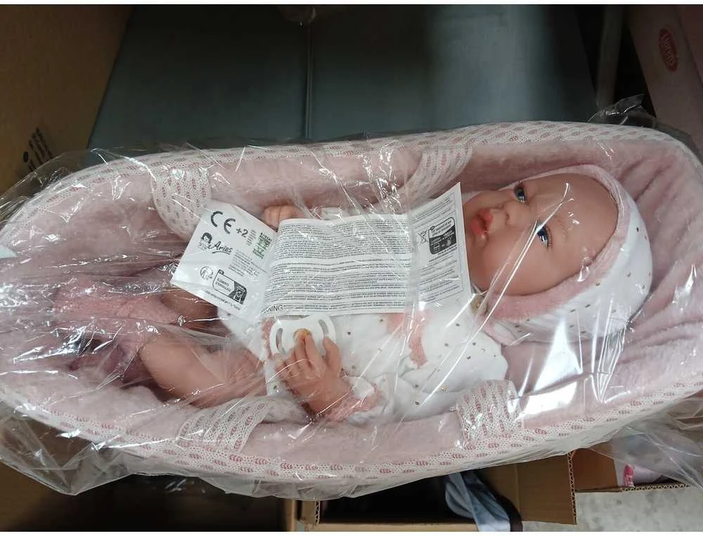 Munecas Arias Arias lėlė su pašiltinta nešykle, su garsu 40 cm