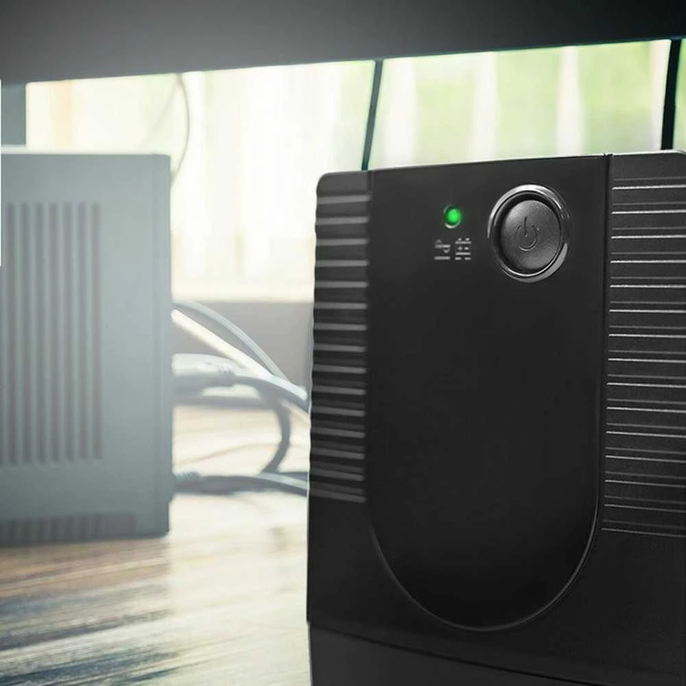 QOLTEC 53772 nepertraukiamo maitinimo linijos interaktyvus monolitas 650VA 360W