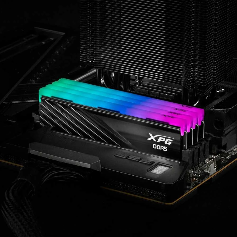 ADATA XPG LANCER DDR5 atmintis su RGB apšvietimu