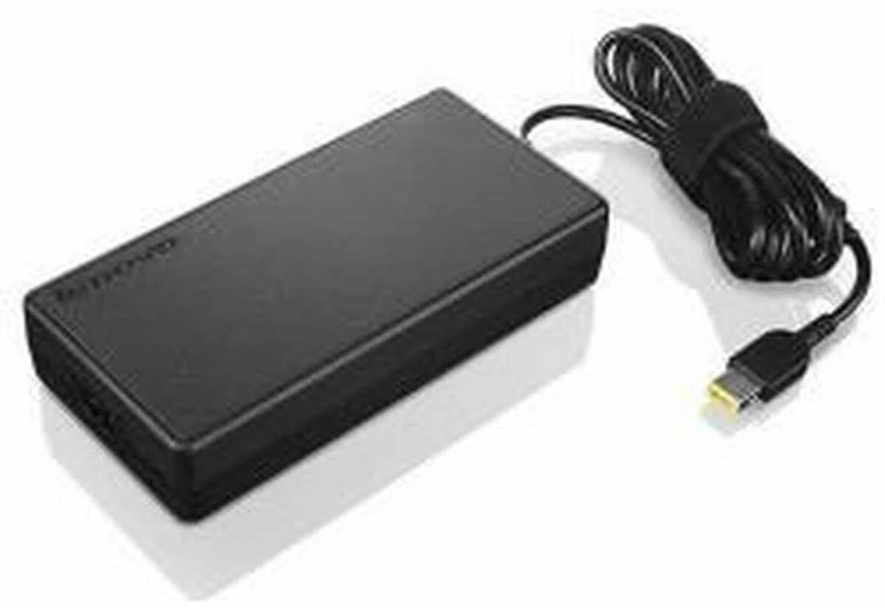 Lenovo | ThinkPad | Lieknas | 135 W | kintamosios srovės adapteris